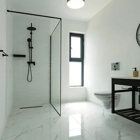 Grey With Heated Pool Villa Vinisce