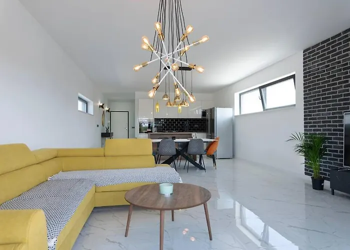 Grey With Heated Pool Villa *